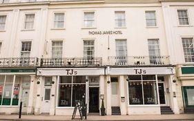 Thomas James Hotel